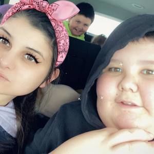 Meet your Posher, Summer